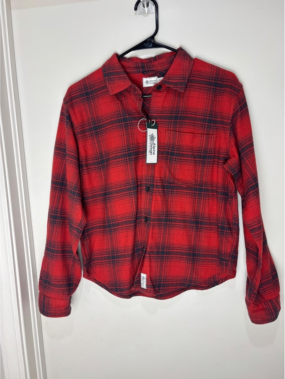 Alpine Design Women’s XS Red Bison Plaid Midweight Flannel Shirt NWT Cotton